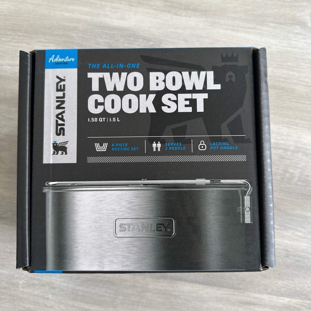 Stanley Silver Cookware Set for Efficient Kitchen Use - Picture 2 of 5